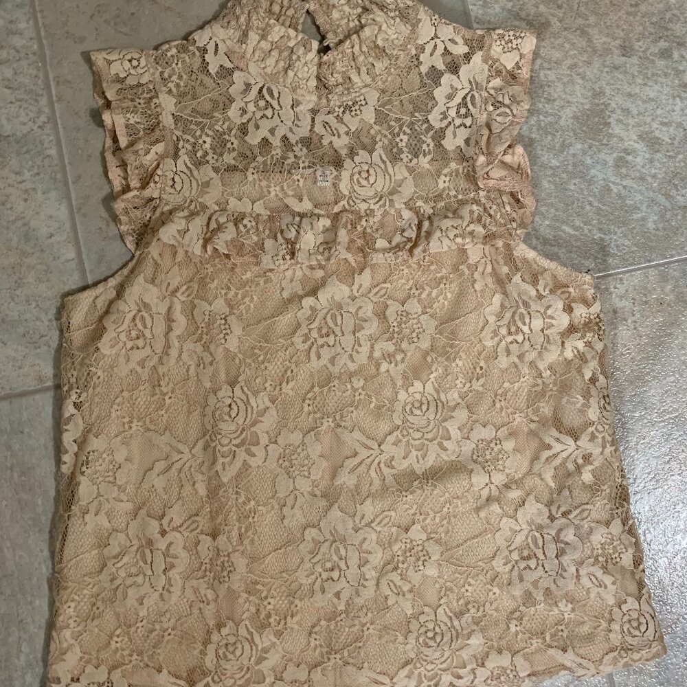lace top  bleuh ceil